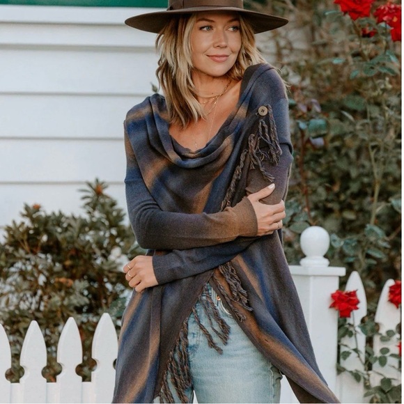 lovestitch Sweaters - Lovestitch Vida Boho Western Wrap Sweater Medium
Brown Blue Stripes Fringe